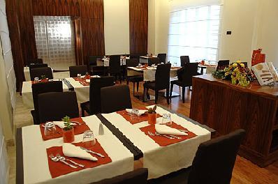 Hotel Dei Cavalieri (ex H2c Caserta)